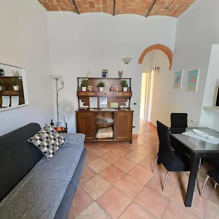 Luisina 78 Only Adults Viareggio