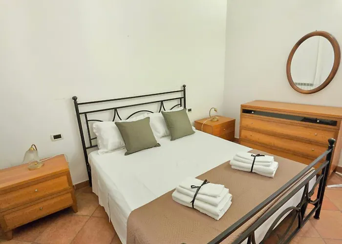 Luisina 78 Only Adults * 维亚雷焦