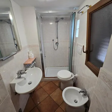 Luisina 78 Only Adults * Βιαρέτζιο