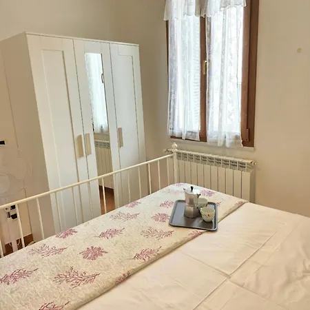 Luisina 78 Only Adults Βιαρέτζιο